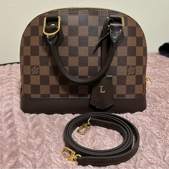 Louis Vuitton Alma BB - Picture 7 of 10